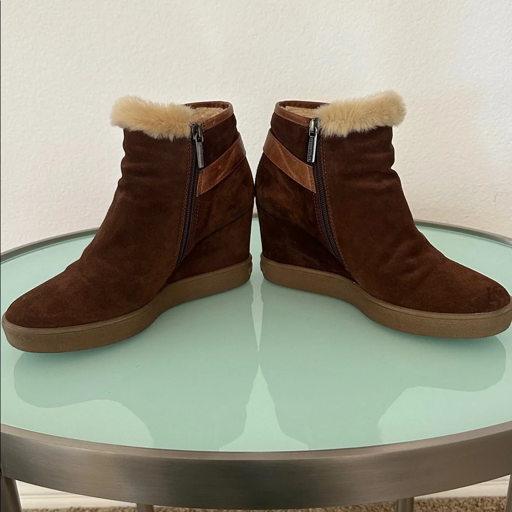 Aquatalia stylish chestnut